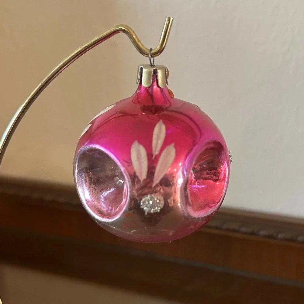 Vtg USSR Pink Mercury Glass Christmas Ornament Quadruple‎ Indent 2'' GLOWS